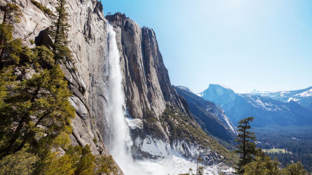 Yosemite Falls | GLOBAL USA